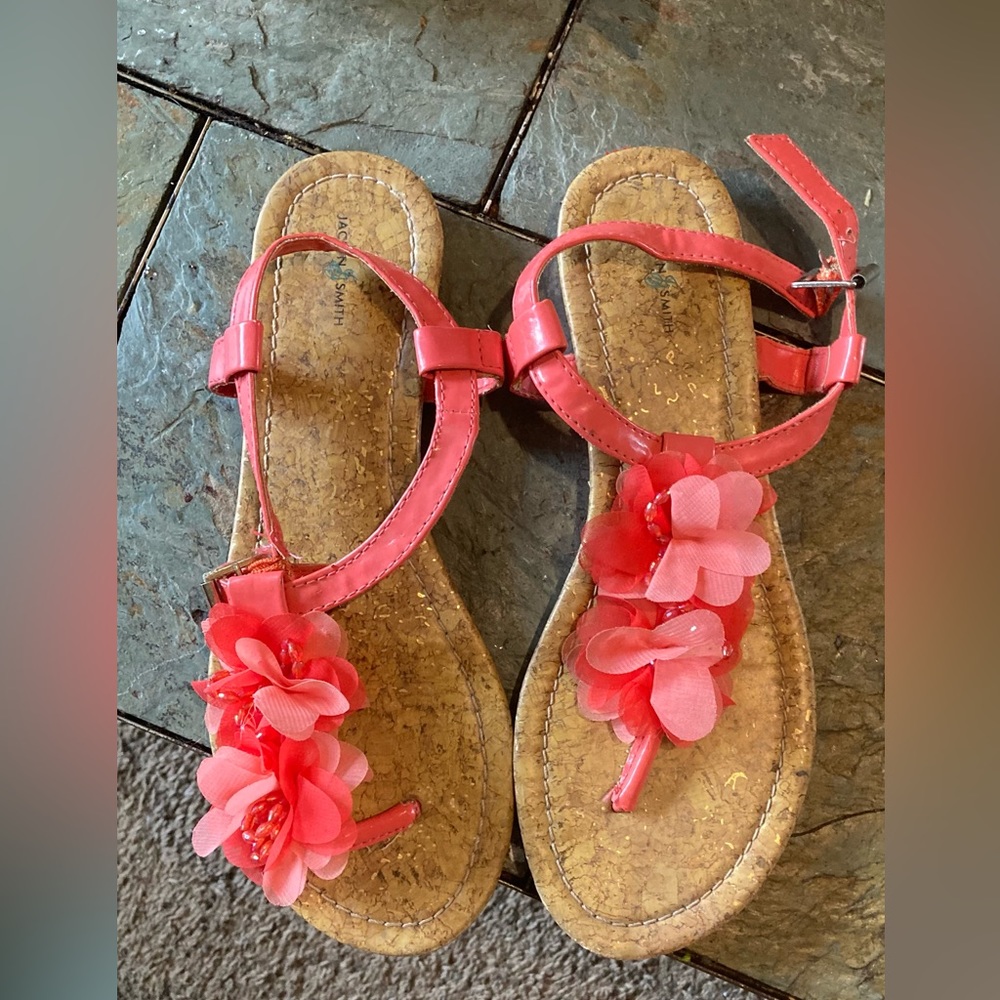 Jaclyn Smith Sandals Size 9